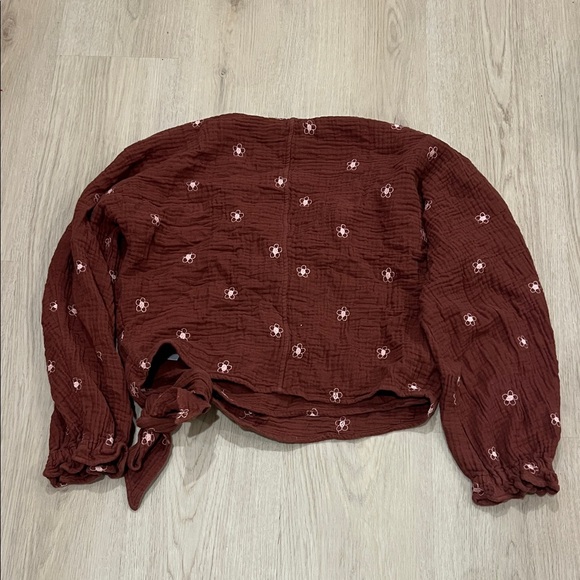 Madewell Size Medium Brown Floral Wrap Top - Picture 6 of 6